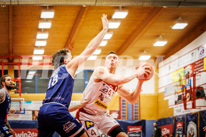 Basketball, win2day Basketball Superliga 2022/23, Grunddurchgang 19.Runde, Traiskirchen Lions, BBC Nord Dragonz, I. Gromovs (4)