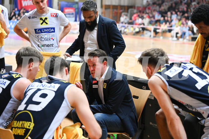 Basketball, Superliga 2024/25, Plazierungsrunde 5.Runde, Flyers Wels vs. Gmunden Swans,
