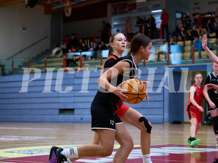 Basketball Superliga 2024/25, SLWU14 Traiskirchen Lionesses vs. Gratkorn Scorpions


