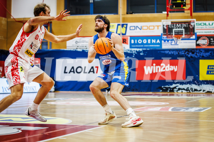 Basketball, Win2Day Superliga 2024/25, Grunddurchgang 4.Runde, Traiskirchen Lions, St. Pölten, Andrew Sims (32)