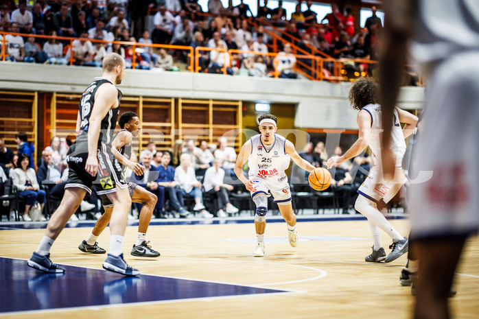 Basketball, Win2Day Superliga 2024/25, Playoffs Viertelfinale Spiel 4, BBC Nord Dragonz, Flyers Wels, Lukas Hahn (25)