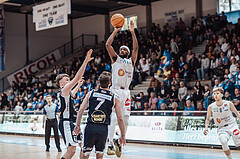 Basketball, Basketball Superliga 2023/24 , VF 2, Oberwart Gunners, Gmunden Swans, Orri Gunnarsson (29), Benedikt Guettl (7), Kris Monroe (13), Florian Koeppel (8)