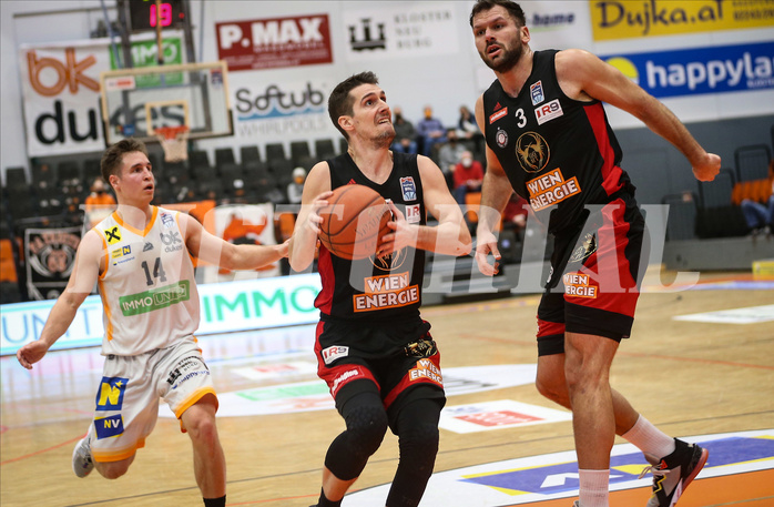 Basketball Superliga 2021/22, Grunddurchgang 12.Runde Klosterneuburg Dukes vs. BC Vienna


