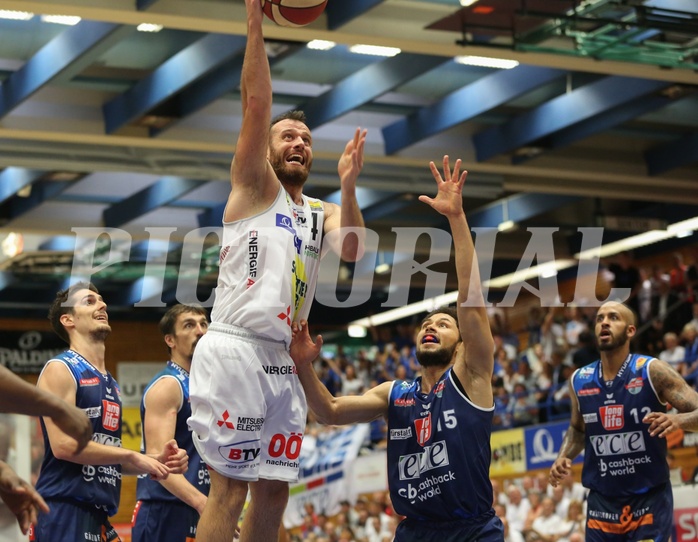 Basketball ABL 2017/18, Playoff Finale Spiel 6 Gmunden Swans vs. Kapfenberg Bulls