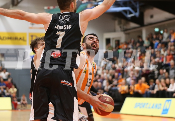 Basketball ABL 2017/18, Playoff VF Spiel 1 BK Dukes vs. Flyers Wels
 Basketball ABL 2017/18, Playoff VF Spiel 1 BK Dukes vs. Flyers Wels