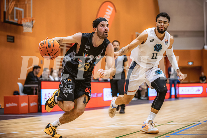 Basketball, Win2Day Superliga 2022/23, Grunddurchgang 3.Runde, Vienna D.C. Timberwolves, Raiffeisen Flyers Wels, Yonatan Rabinowitz (24)