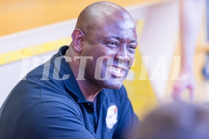 Basketball, 2.Bundesliga, Playoff Semifinale Spiel 2, Mattersburg Rocks, UBC St.Pölten, James WILLIAMS (Headcoach)