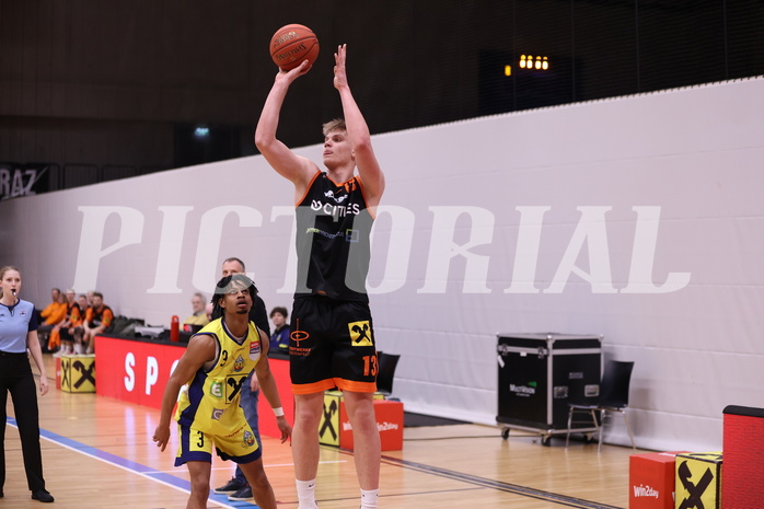 01.04.2023, Graz, Raiffeisen Sportpark Graz, Basketball Superliga 2022/23, 7. Qualifikationsrunde, UBSC Raiffeisen Graz vs. CITIES Panthers Fürstenfeld 