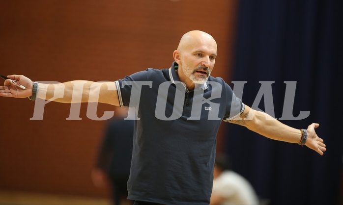 Basketball 2.Bundesliga 2017/18, Grunddurchgang 2.Runde Basket 2000 Warriors vs. Jennesdorf Blackbirds


