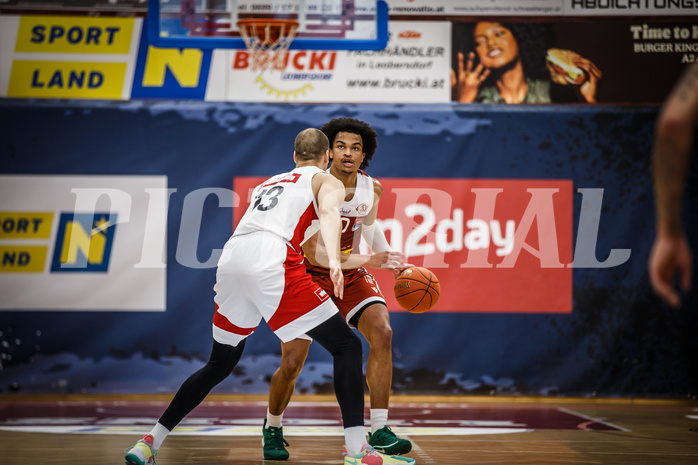 Basketball, win2day Basketball Superliga 2022/23, Grunddurchgang 1.Runde, Traiskirchen Lions, BC GGMT Vienna, Evan Taylor (10)