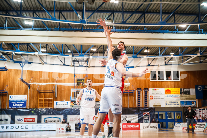Basketball, bet-at-home Basketball Superliga 2020/21, Grunddurchgang, 18. Runde, Oberwart Gunners, Traiskirchen Lions, Maximilian Schuecker (13)