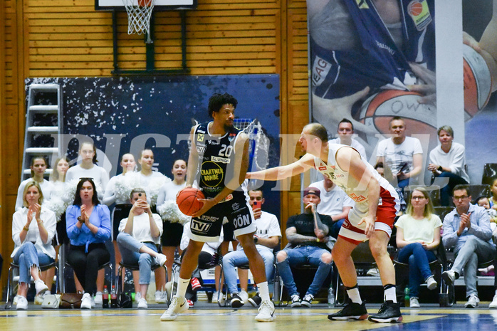 Win2Day Basketball Superliga 2022/23, Playoff,
Finale Spiel 1, Swans Gmunden vs BC Vienna,