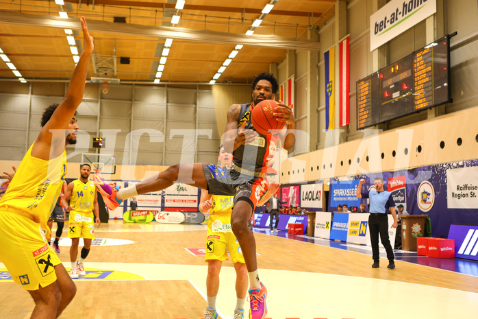 Basketball Superliga 2022/23, 6.Plazierungsrunde SKN St.Pölten vs. Klosterneuburg Dukes


