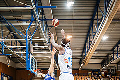 Basketball, bet-at-home Basketball Superliga 2020/21, Grunddurchgang, 14. Runde, Oberwart Gunners, Gmunden Swans, Quincy Diggs (13)