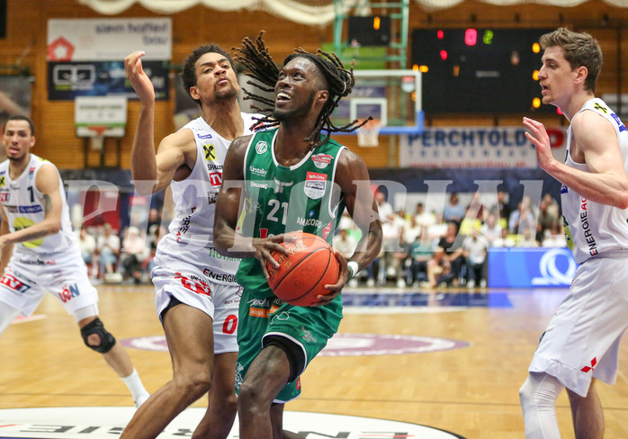 Basketball Superliga 2022/23, Playoff,  Viertelfinale Spiel 1 Gmunden Swans vs. Kapfenberg Bulls



