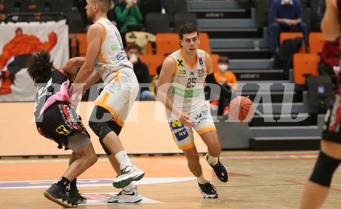 Basketball Superliga 2021/22, Grunddurchgang 17.Runde Klosterneuburg Dukes vs. Flyers Wels


