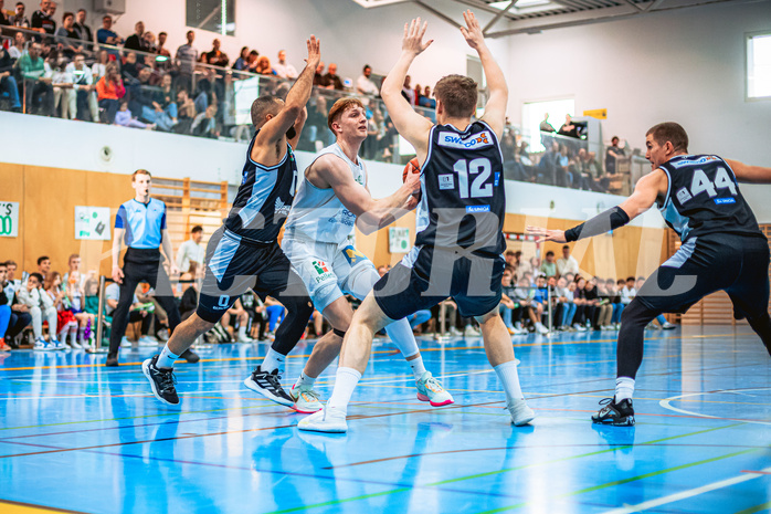 Basketball, Basketball Zweite Liga 2022/23 Playoff, Viertelfinale Spiel 2, Union Deutsch Wagram, Raiders Tirol, Luis Göd (2)