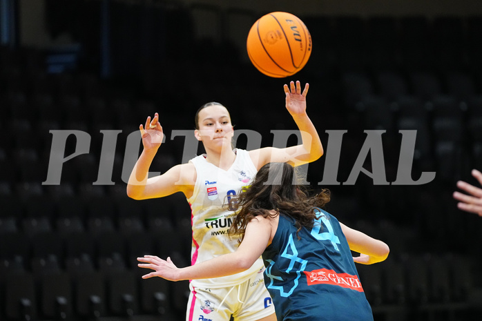 Basketball Damen Superliga 2023/24, Grunddurchgang, 14. Runde, UBSC Graz vs. Timberwolves


