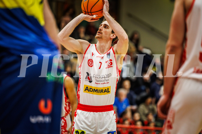 Basketball, win2day Basketball Superliga 2024/25, Grunddurchgang 18.Runde, Traiskirchen Lions, UBSC Graz, Benedikt Güttl (7)