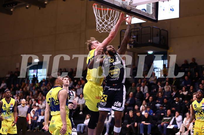 18.04.2025, Graz, Raiffeisen Sportpark Graz, Basketball Superliga 2024/25, Playoffs, Viertelfinale, Spiel 2, UBSC Graz - Gmunden Swans