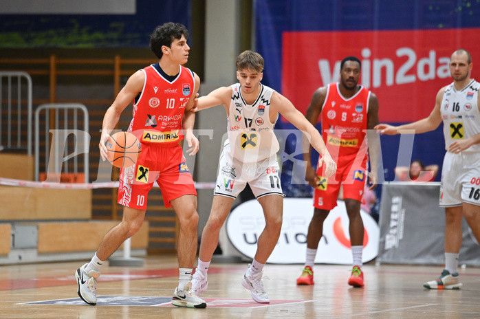 Basketball, Superliga 2024/25, Grunddurchgang 10.Runde, Flyers Wels vs. Traiskirchen Lions,
