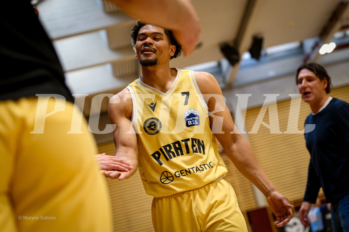 01.05.2025 Basketball Zweite Liga 2024/25, Playoffs, Finale Spiel 2 Wörthersee Piraten vs. Mistelbach Mustangs
