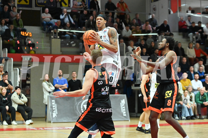 Basketball, Superliga 2023/24, Grunddurchgang 15. Runde, Flyers Wels vs. Fürstenfeld Panthers,
