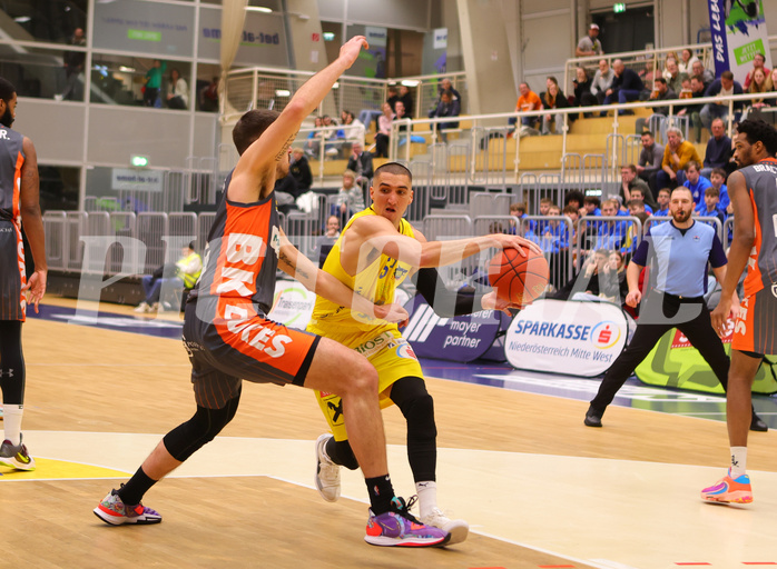 Basketball Superliga 2022/23, 6.Plazierungsrunde SKN St.Pölten vs. Klosterneuburg Dukes


