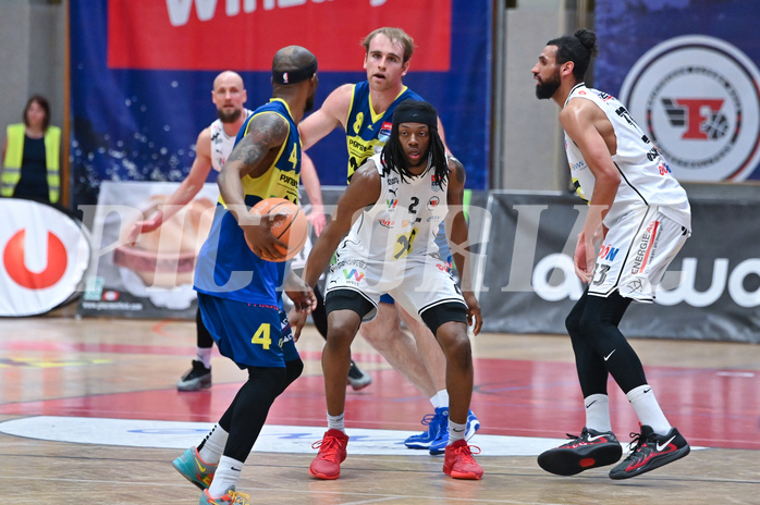 Basketball, Superliga 2024/25, 9. Plazierungsrunde, Flyers Wels vs. UBSC Graz,
