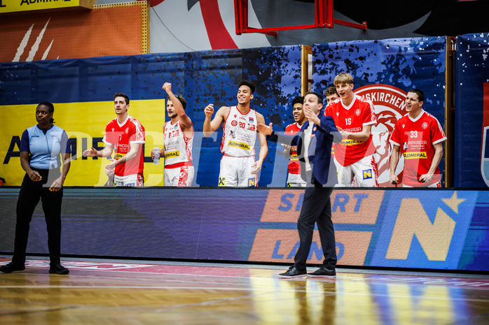 Basketball, Win2Day Superliga 2024/25, Grunddurchgang 15.Runde, Traiskirchen Lions, Fuerstenfeld Panthers, Traiskirchen Lions