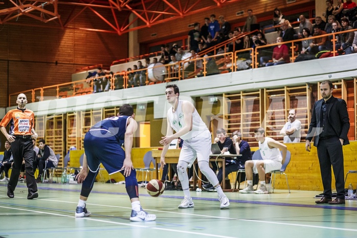 Basketball, 2.Bundesliga, Grunddurchgang 11.Runde, BBC Nord Dragonz, UDW Alligators, Paul Rotter (6)