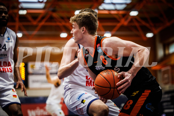 Basketball, win2day Basketball Superliga 2022/23, 10. Qualifikationsrunde, BBC Nord Dragonz, Fürstenfeld Panthers, Jan Schott (8) Basketball, win2day Basketball Superliga 2022/23, 10. Qualifikationsrunde, BBC Nord Dragonz, Fürstenfeld Panthers, Jan Schott (8)