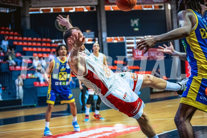 Basketball, Win2Day Superliga 2022/23, Viertelfinale Spiel 1, BC Vienna, UBSC Graz, Enis Murati (44) Basketball, Win2Day Superliga 2022/23, Viertelfinale Spiel 1, BC Vienna, UBSC Graz, Enis Murati (44)
