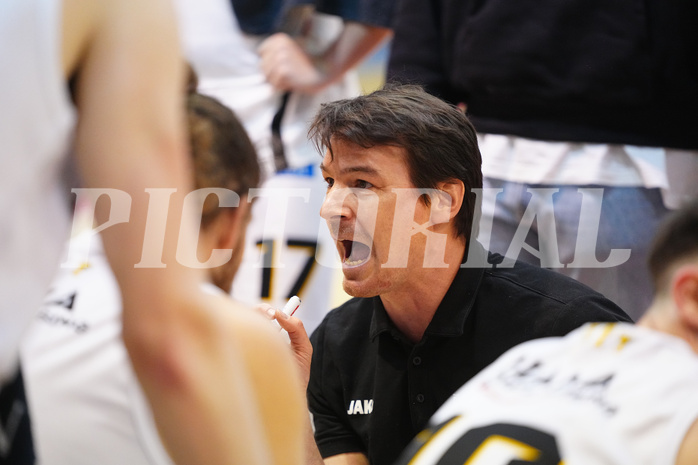 Basketball 2. Liga 2022/23, Semifinale Spiel 2 , Guessing vs. Tirol


