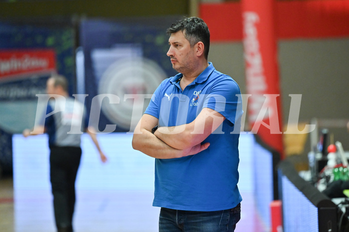 Basketball Superliga 2023/24, Grunddurchgang 7.Runde,
DBB LZ OÖ vs UBSC Graz,

