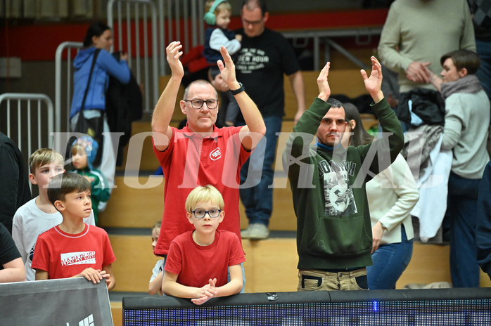 Basketball, Superliga 2023/24, Grunddurchgang 18. Runde, Flyers Wels vs. Oberwart Gunners,