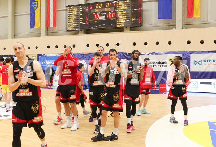 Basketball Superliga 2022/23, 5. Plazierungsrunde SKN St.Pölten vs. BC Vienna


