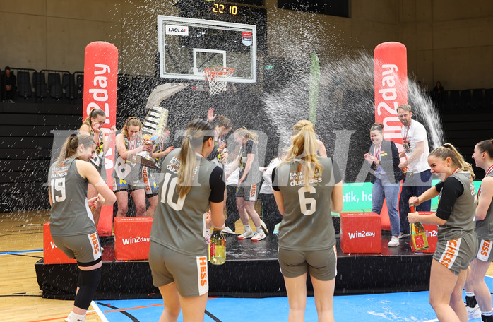 Basketball Damen Superliga 2024/25, Finale Spiel 3 UBI Graz vs. Duchess Klosterneuburg
Basketball Damen Superliga 2024/25, Finale Spiel 3 UBI Graz vs. Duchess Klosterneuburg