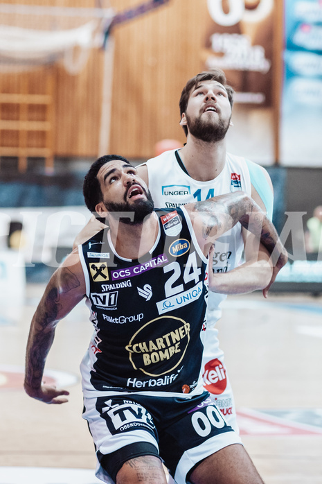 Basketball, Basketball Superliga 2023/24, Grunddurchgang 19.Runde, Oberwart Gunners, Gmunden Swans, Trey Moses (24), Daniel Koeppel (14)
