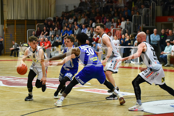 Basketball Superliga 2021/22, Viertelfinale Spiel 2, Flyers Wels vs Swans Gmunden
