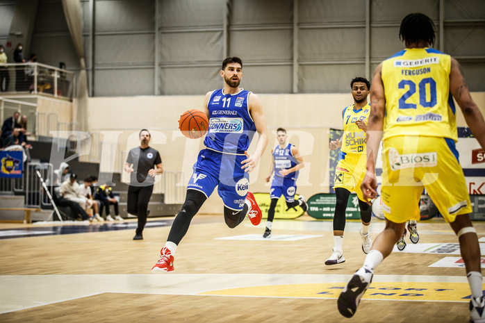 Basketball, bet-at-home Basketball Superliga 2021/22, Platzierungsrunde 9.Runde, SKN St. Pölten Basketball, Oberwart Gunners, Ioannis Chatzinikolas (11)