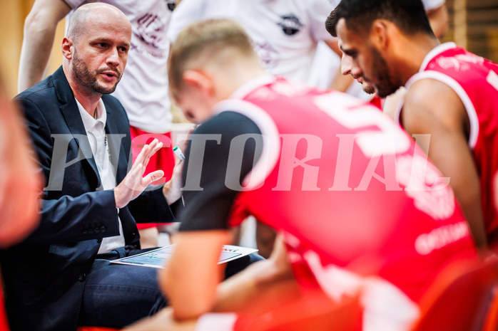 Basketball, Basketball Zweite Liga 2024/25, Grunddurchgang 1.Runde, Deutsch Wagram Alligators, Upper Austrian Ballers, Paul Filzmoser (Head Coach)