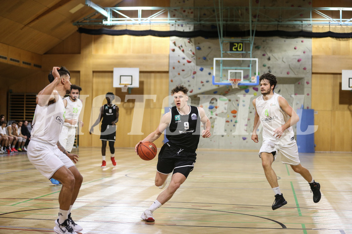 Basketball Zweite Liga 2021/22, Grunddurchgang 4.Runde Basket Flames vs. Raiders Tirol


