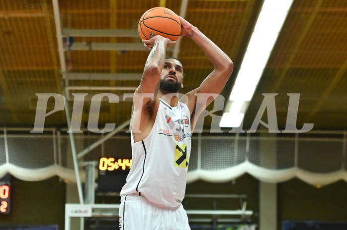 Basketball, Superliga 2024/25, Grunddurchgang 17.Runde, Flyers Wels vs. BBC Nord Dragonz,
