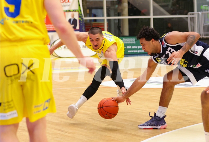Basketball Superliga 2022/23, 8.Plazierungsrunde SKN St.Pölten vs. Gmunden Swans
