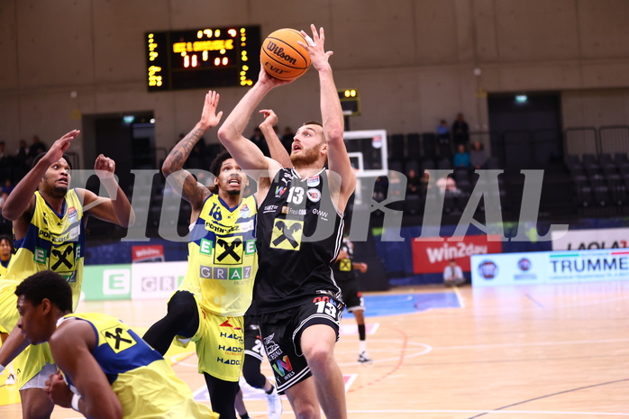 23.04.2024, Graz, Raiffeisen Sportpark Graz, Basketball Superliga 2023/24, Playoffs, Viertelfinale, Spiel 2, UBSC Raiffeisen Graz - Raiffeisen Flyers Wels 