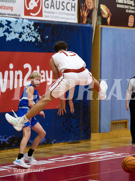 Basketball Superliga 2024/25, SLMU16 Traiskirchen Lionesses vs. FCN Baskets Wels


