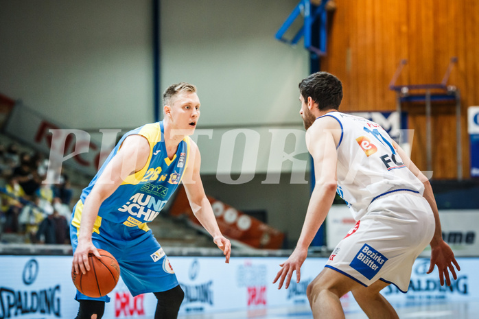 Basketball, bet-at-home Basketball Superliga 2021/22, Platzierungsrunde Spiel 4, Oberwart Gunners, SKN St. Pölten, Aapeli Alanen (23)