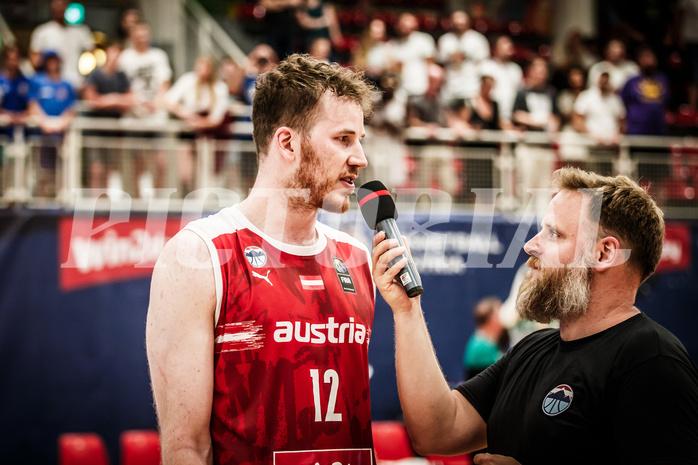 Basketball, FIBA EuroBasket 2025 Qualifiers , , AUSTRIA, IRELAND, Rafael Dobler (Speaker), Jakob PÖLTL (12)