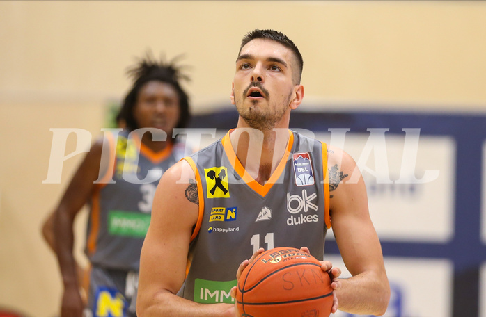Basketball Superliga 2021/22, Grunddurchgang 5.Runde SKN St.Pölten vs. Klosterneuburg Dukes


